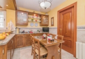 Chalet independiente con terreno en venta en la España, Maracena, ref: TR411995 foto