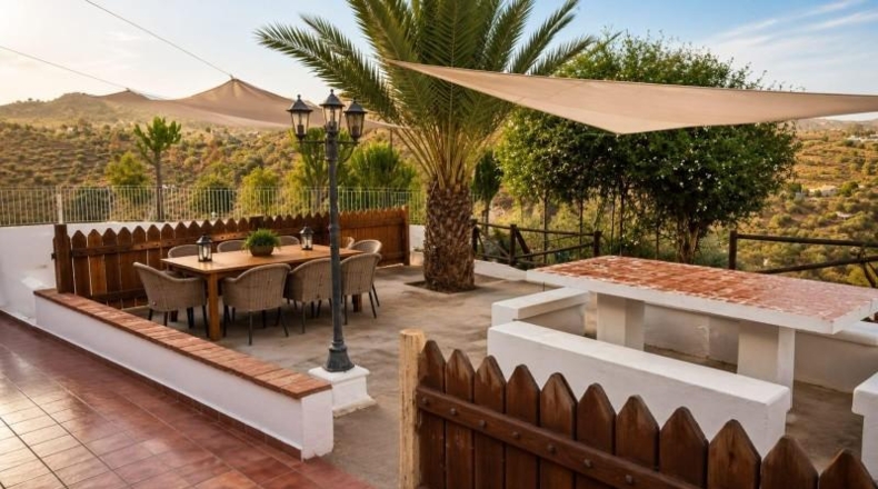 Málaga - Almogía - 750m2