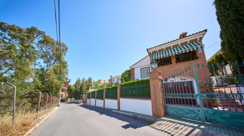 Granada - Villa de Otura - 1100m2