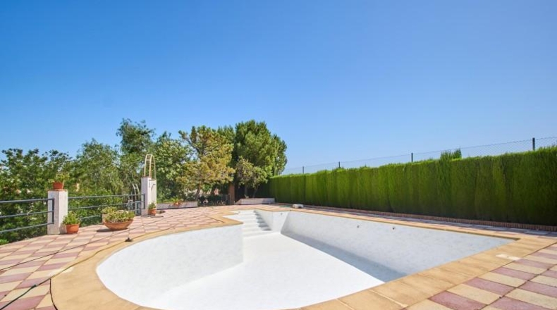 Granada - Villa de Otura - 1100m2