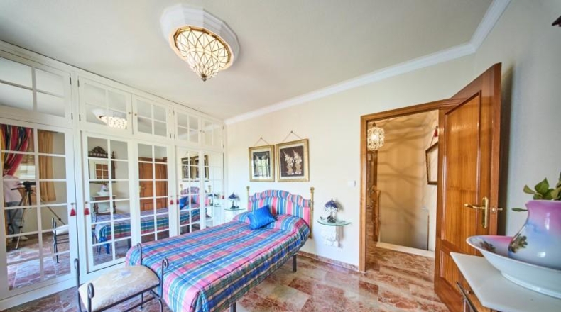 Granada - Villa de Otura - 1100m2