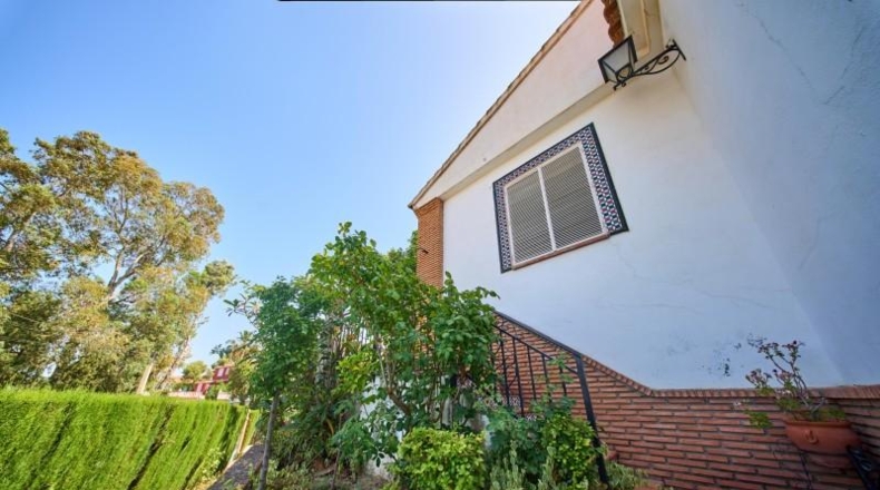 Granada - Villa de Otura - 1100m2