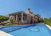 Chalet independiente con terreno en venta en la España, Torrevieja, ref: TR399156 foto