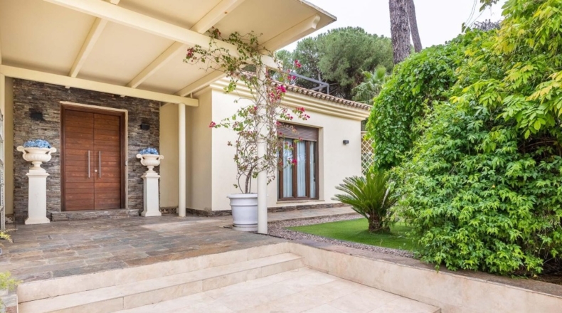 Sevilla - Bollullos de la Mitación - 330m2