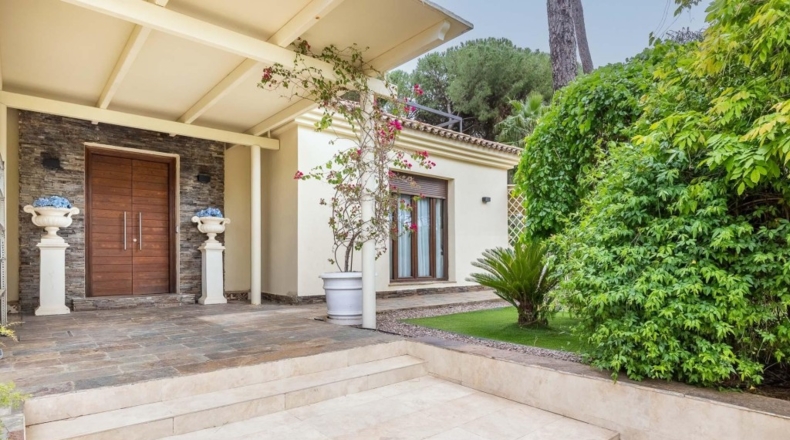 Sevilla - Bollullos de la Mitación - 330m2