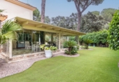 Chalet independiente con terreno en venta en Bollullos de la Mitación ref: TR406226 foto