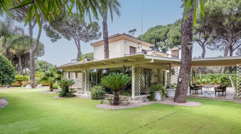 Sevilla - Bollullos de la Mitación - 330m2