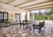 Chalet independiente con terreno en venta en Bollullos de la Mitación ref: TR406226 foto