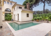 Chalet independiente con terreno en venta en Bollullos de la Mitación ref: TR406226 foto