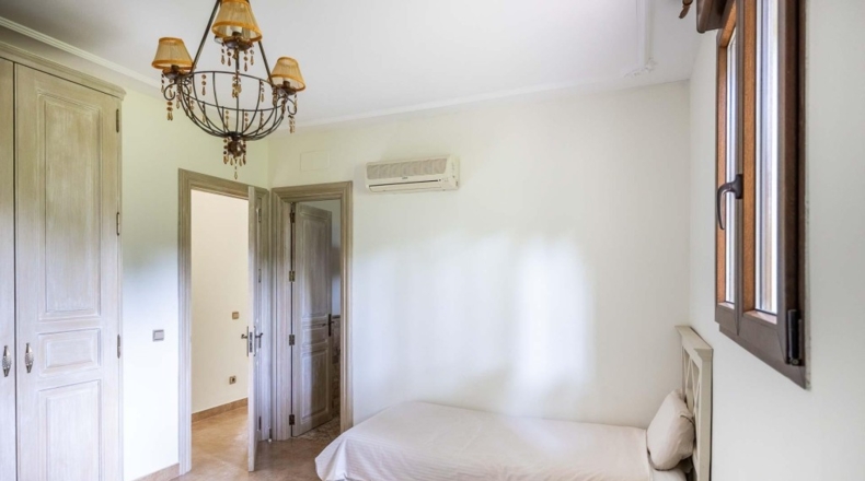 Sevilla - Bollullos de la Mitación - 330m2