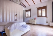 Chalet independiente con terreno en venta en Bollullos de la Mitación ref: TR406226 foto