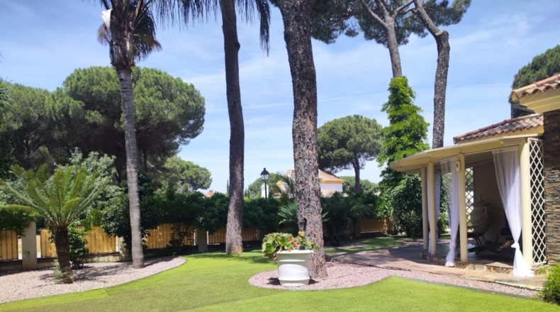Sevilla - Bollullos de la Mitación - 330m2