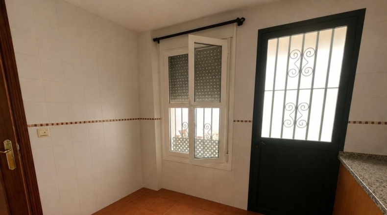 Sevilla - Pilas - 117m2