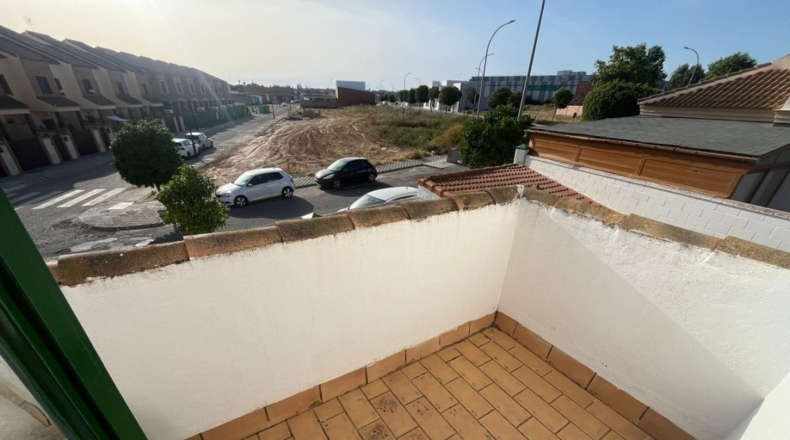 Sevilla - Pilas - 117m2