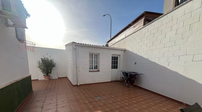Sevilla - Pilas - 117m2