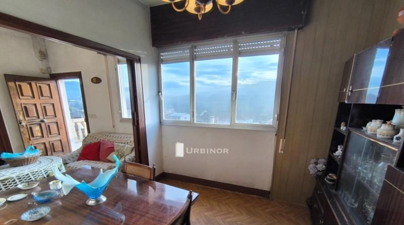 Orense - Cenlle - 330m2