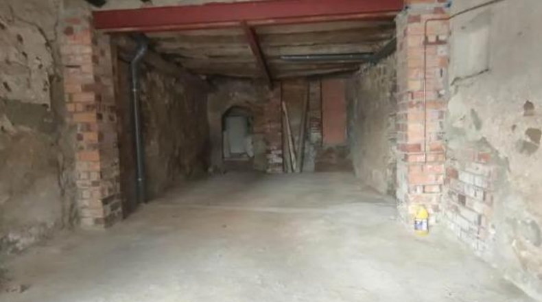 Huesca - Albelda - 360m2