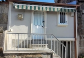 Дом с участком на продажу в городе Cea Фото