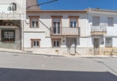 Дом с участком на продажу в городе Benalúa de las Villas Фото