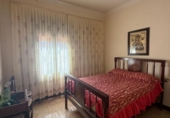 Chalet independiente con terreno en venta en la España, Barbastro, ref: TR412070 foto