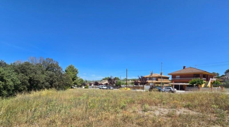 Barcelona - Canyelles - 801m2