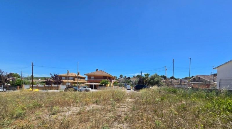 Barcelona - Canyelles - 801m2