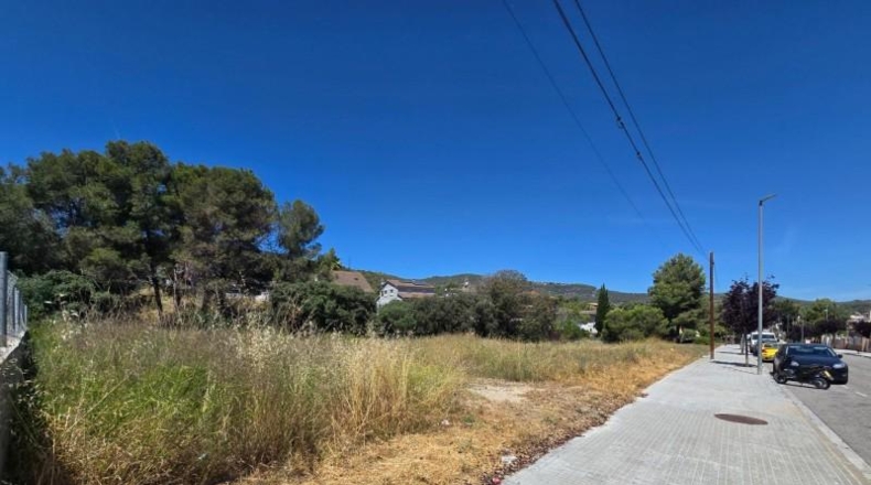 Barcelona - Canyelles - 801m2