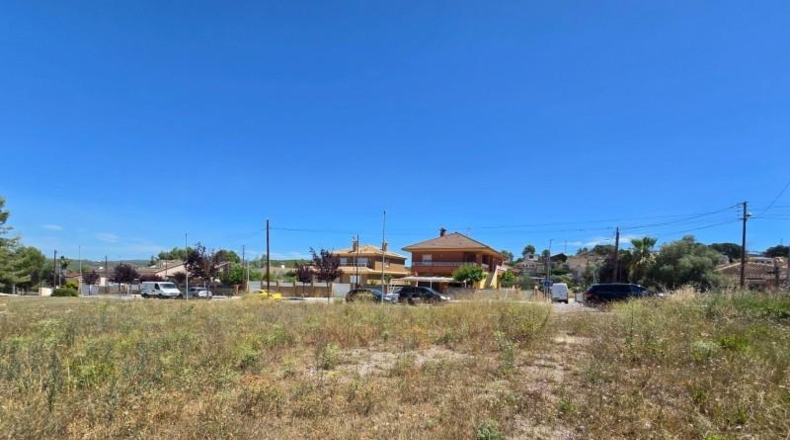 Barcelona - Canyelles - 801m2