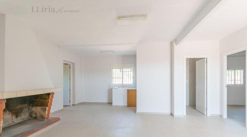 València - Llíria - 4250m2