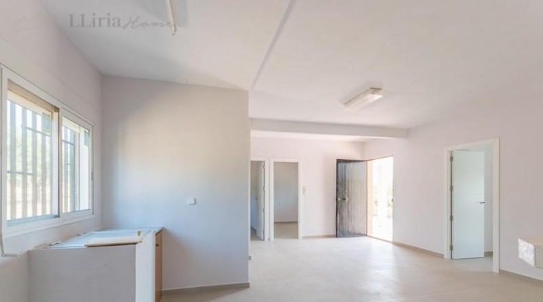 València - Llíria - 4250m2