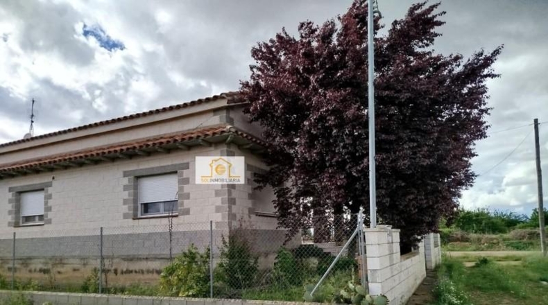León - Quintana del Marco - 361m2