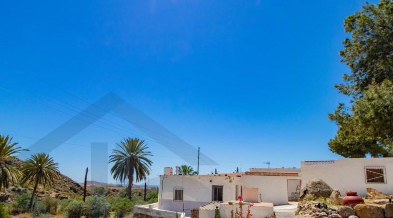 Almería - Pulpí - 11000m2