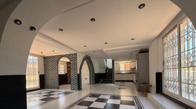 València - Llíria - 711m2