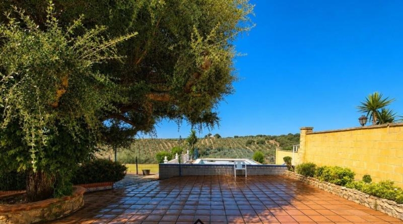 Córdoba - Almodóvar del Río - 1681m2