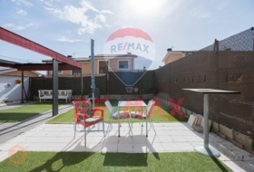 Fuensaldaña 250&nbsp;m²