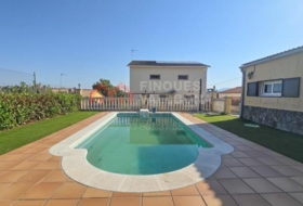 la Torre de Claramunt 565&nbsp;m²