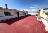 Chalet independiente con terreno en venta en la España, Castellón de la Plana, ref: TR412152 foto