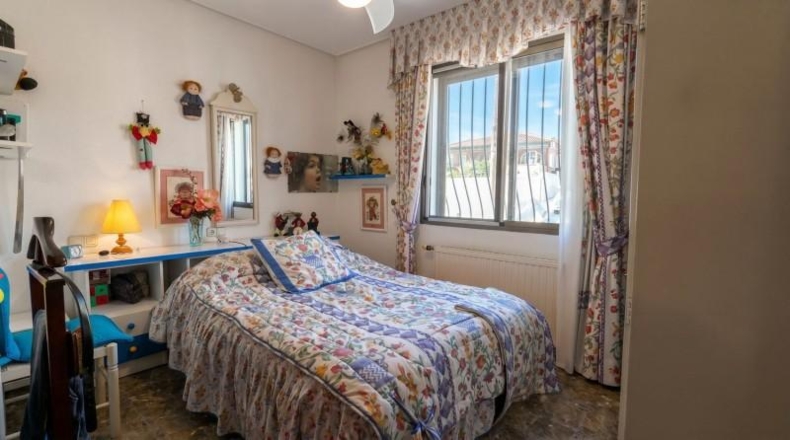 Alicante - L'Atzúbia - 322m2