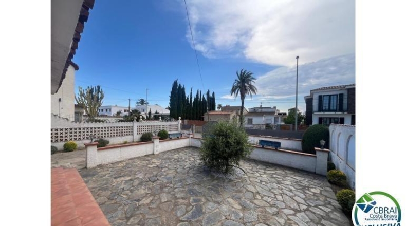 Gerona - Castelló d'Empúries - 353m2