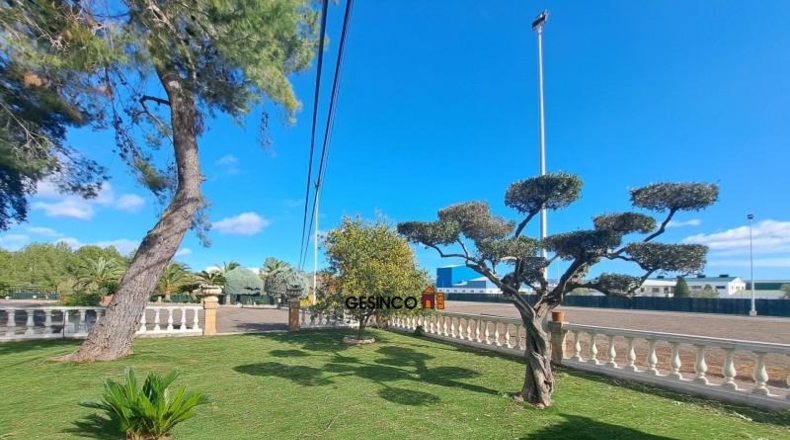 Valencia - Guadasséquies - 5486m2