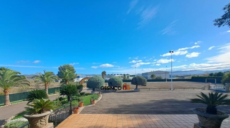 Valencia - Guadasséquies - 5486m2