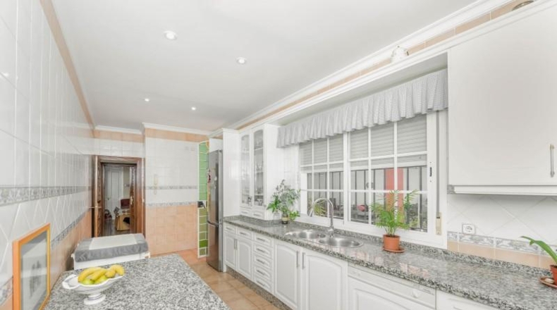 Seville - Dos Hermanas - 1150m2