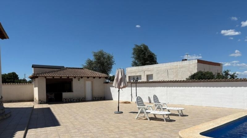 Alicante - Catral - 2127m2