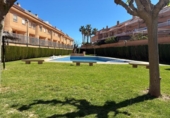 Chalet independiente con terreno en venta en la España, Alicante, ref: TR412210 foto