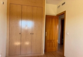 Chalet independiente con terreno en venta en la España, Alicante, ref: TR412210 foto