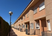 Chalet independiente con terreno en venta en la España, Alicante, ref: TR412210 foto