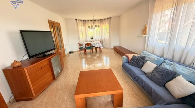 Барселона - Lliçà d'Amunt - 600m2