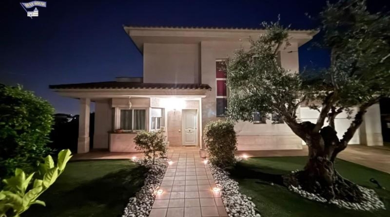 Барселона - Lliçà d'Amunt - 600m2