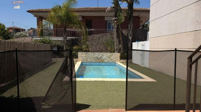 Барселона - Lliçà d'Amunt - 600m2