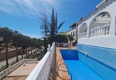 Chalet independiente con terreno en venta en la España, Arroyo de la Miel-Benalmádena Costa, ref: TR396316 foto